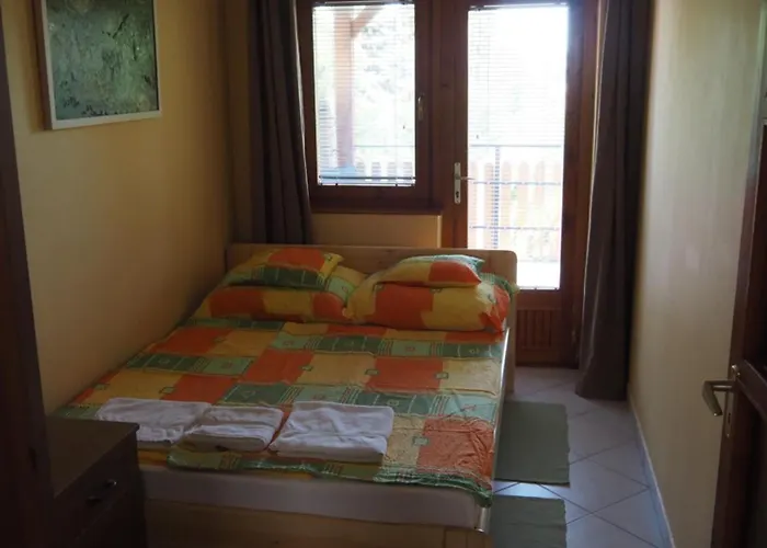 Im Vendeghaz Apartment